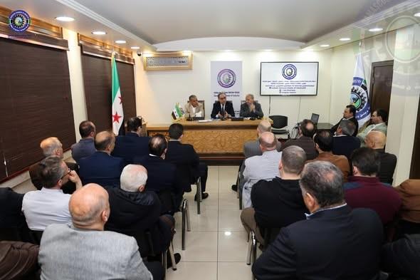 اجتماع موسع بغرفة صناعة دمشق: خارطة طريق لإحياء قطاع النسيج السوري وتعزيز قدرته التصديرية