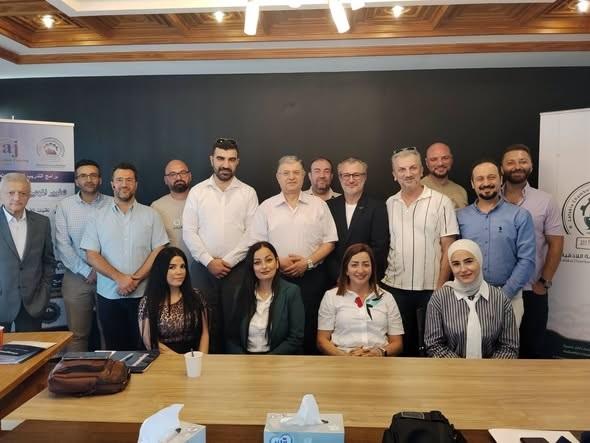 اختتام دورة تدريبية نوعية بغرفة تجارة وصناعة اللاذقية بالتعاون مع ريتاج