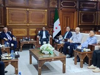محافظ اللاذقية يبحث مع غرفة التجارة والصناعة سبل دعم الاستثمار وتنشيط الحركة الاقتصادية