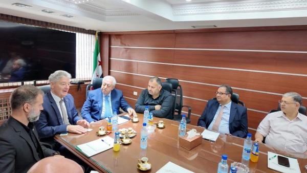 مباحثات استراتيجية بين غرفة تجارة وصناعة اللاذقية وسفير الاتحاد الأوروبي لتعزيز التعاون الاقتصادي والاستثماري